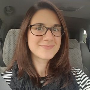 Meet your Posher, Nicole
